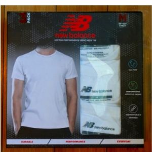 New in box New Balance size Small epack crew neck
